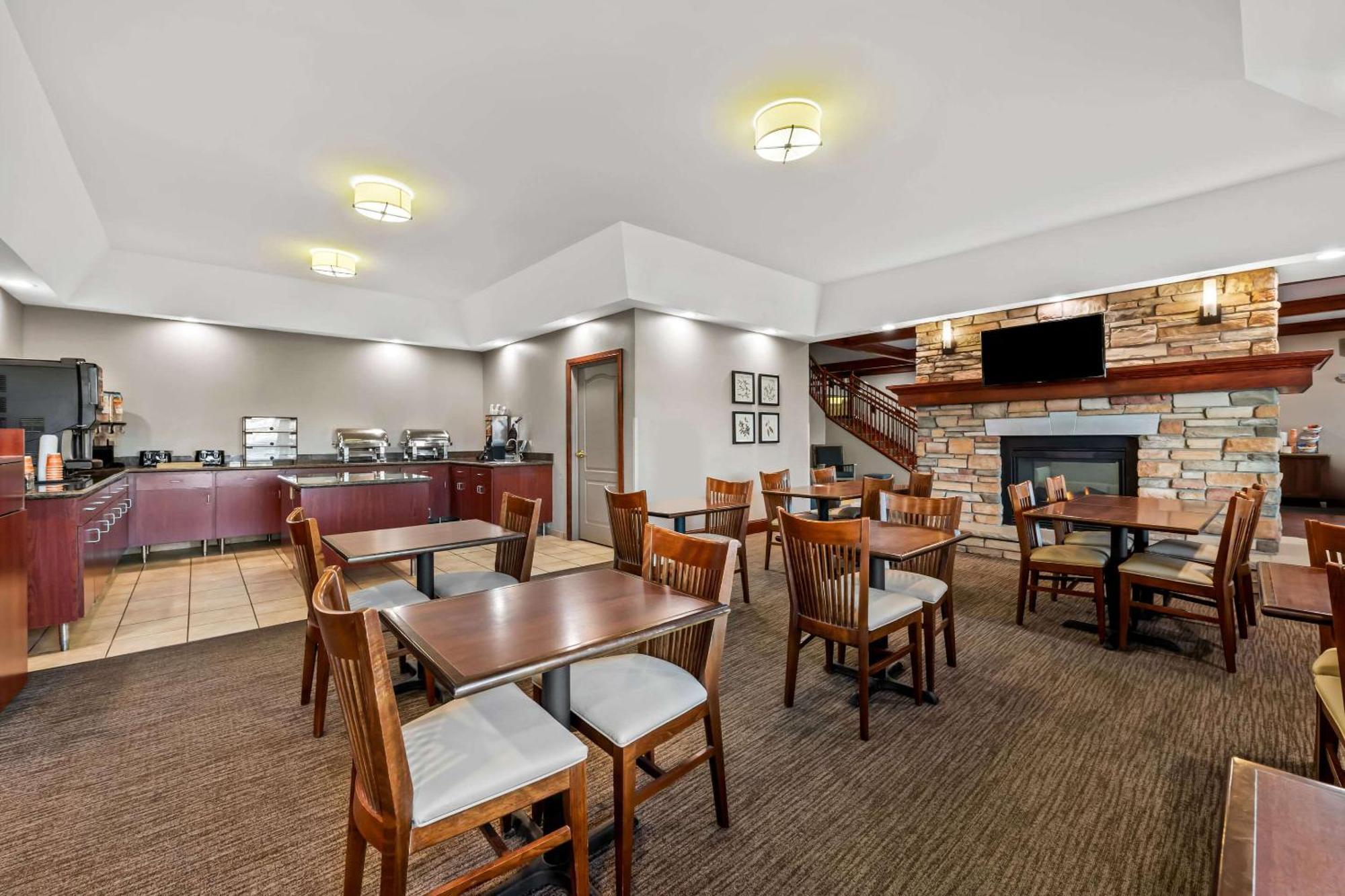 Country Inn & Suites By Radisson, Red Wing, Mn Extérieur photo